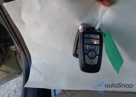 2020 Ford Explorer Xlt z USA, uszkodzony, nr VIN 1FMSK7DH5LGC06823